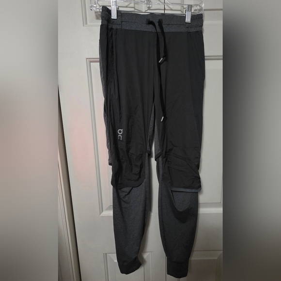 On Cloud Running Pants Women's Two Toned Size XS - Picture 2 of 8
